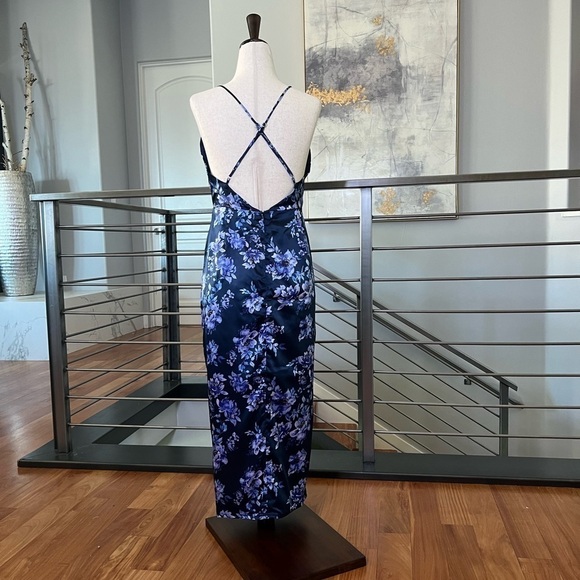 Majorelle Haylee Midi Dress in Rainwater Blue - Picture 4 of 14